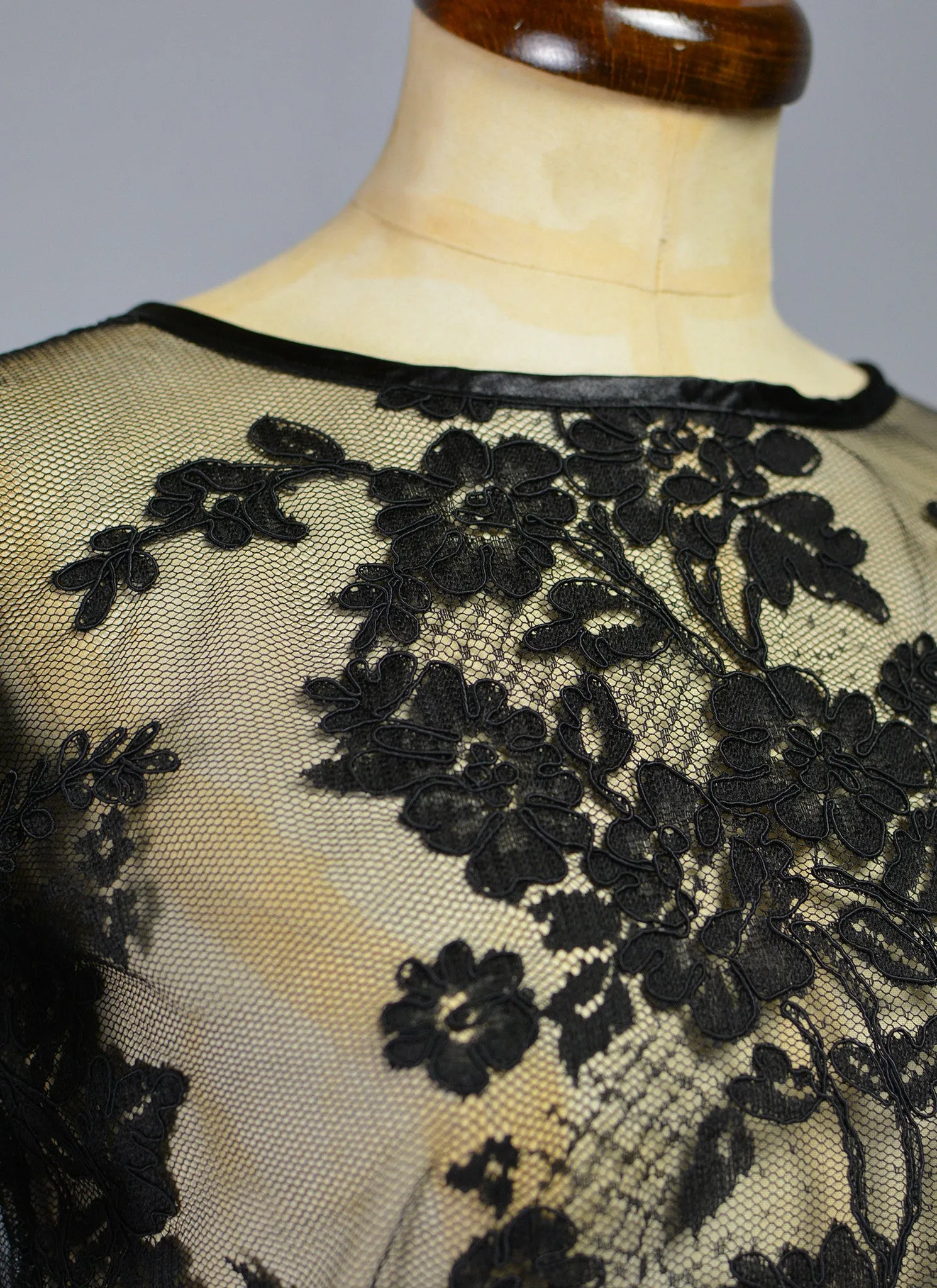 Babette - Black Corded Lace Top
