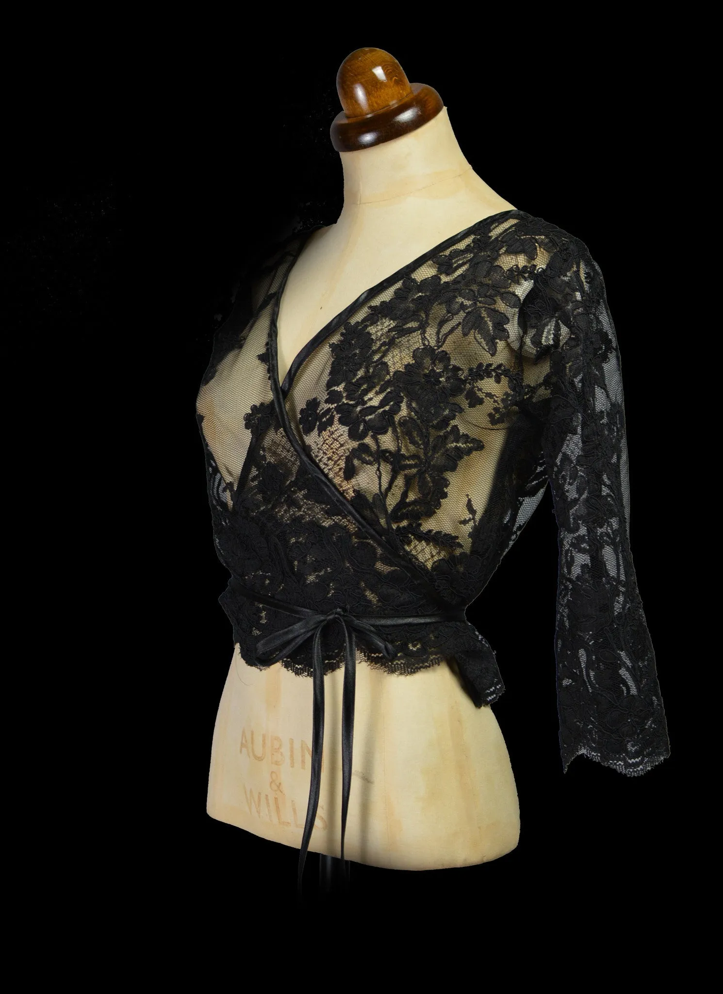Babette - Black Corded Lace Top