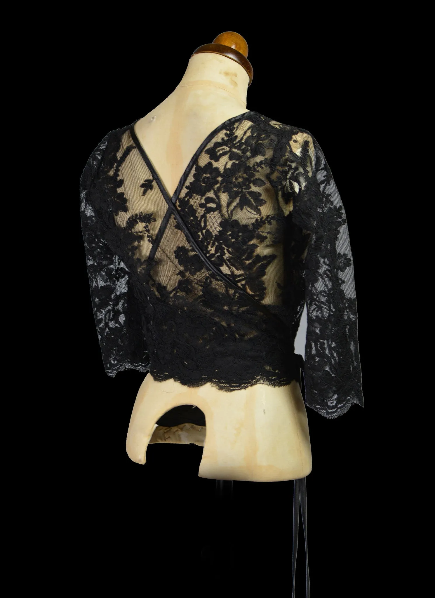 Babette - Black Corded Lace Top