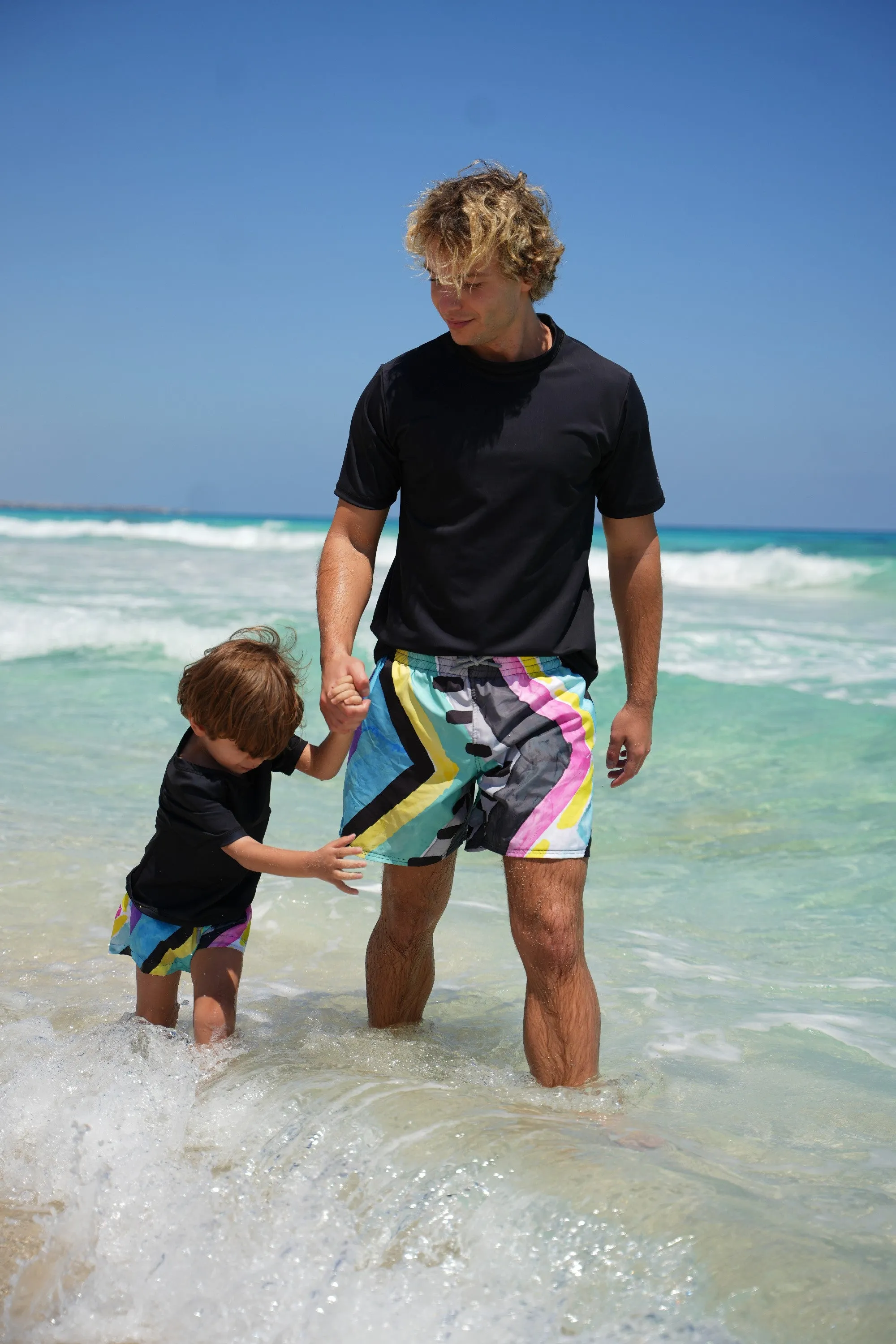 Black Men's Rashguard