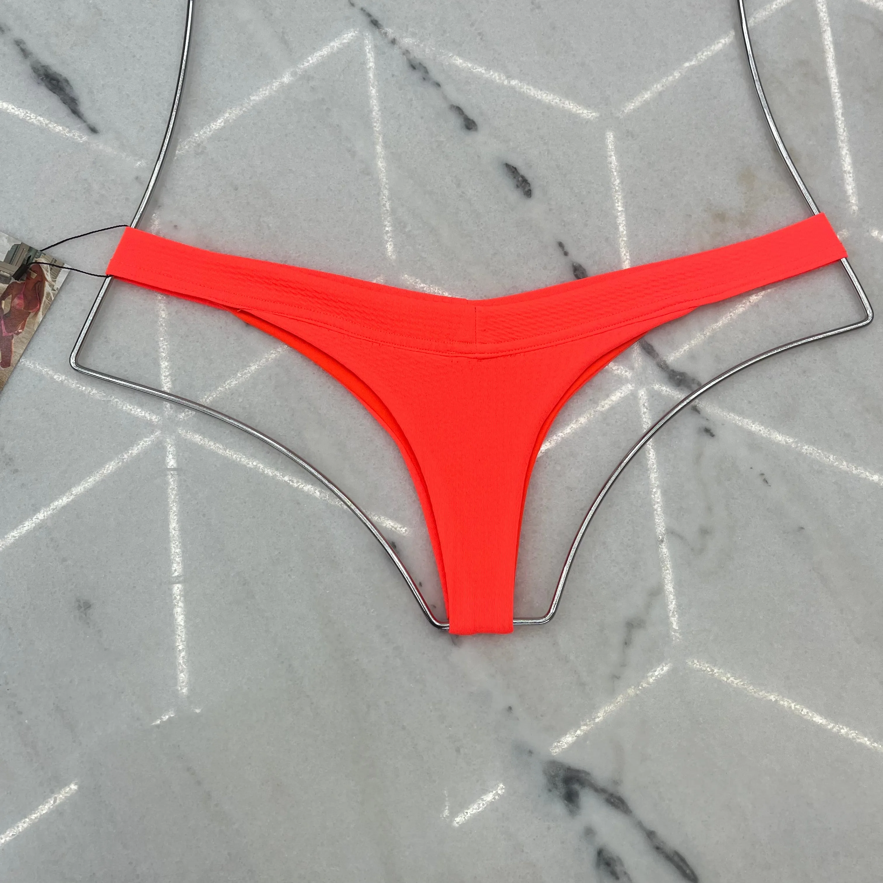 Bubble Kini’ // Thong Bottom