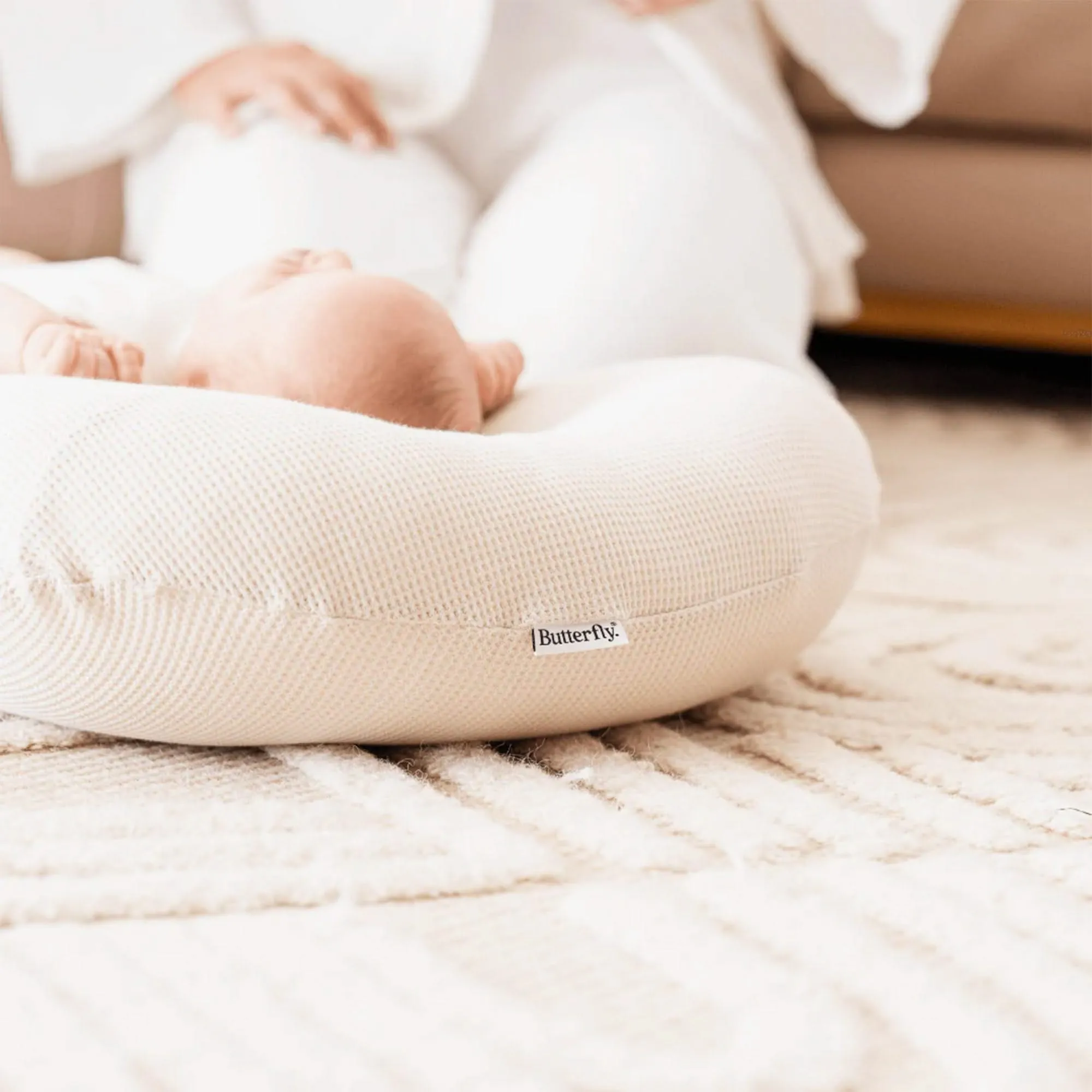 Butterfly Maternity Pod - Oatmeal