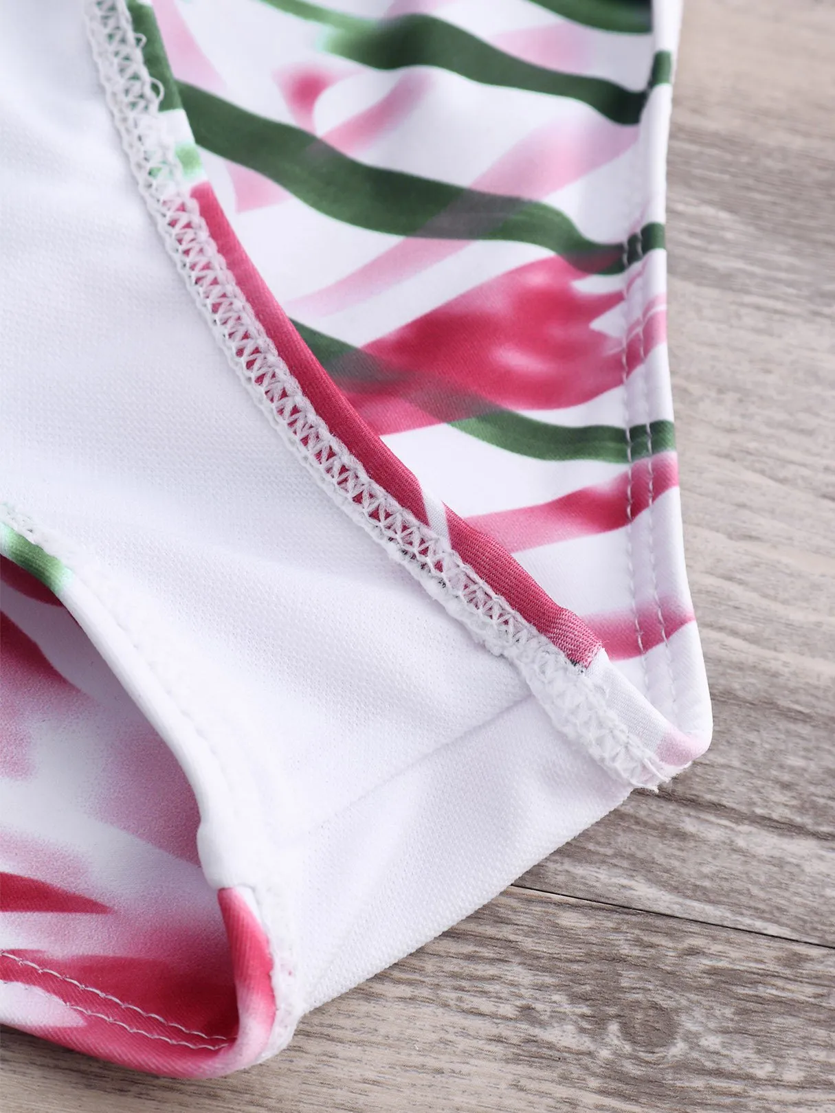 Custom Halter Floral Print Tie-Up Sleeveless Army Green Bikini Set