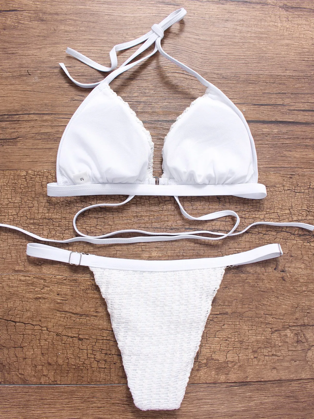 Custom Halter V-Neck Plain Lace-Up Metallic Buckle Sleeveless White Bikinis