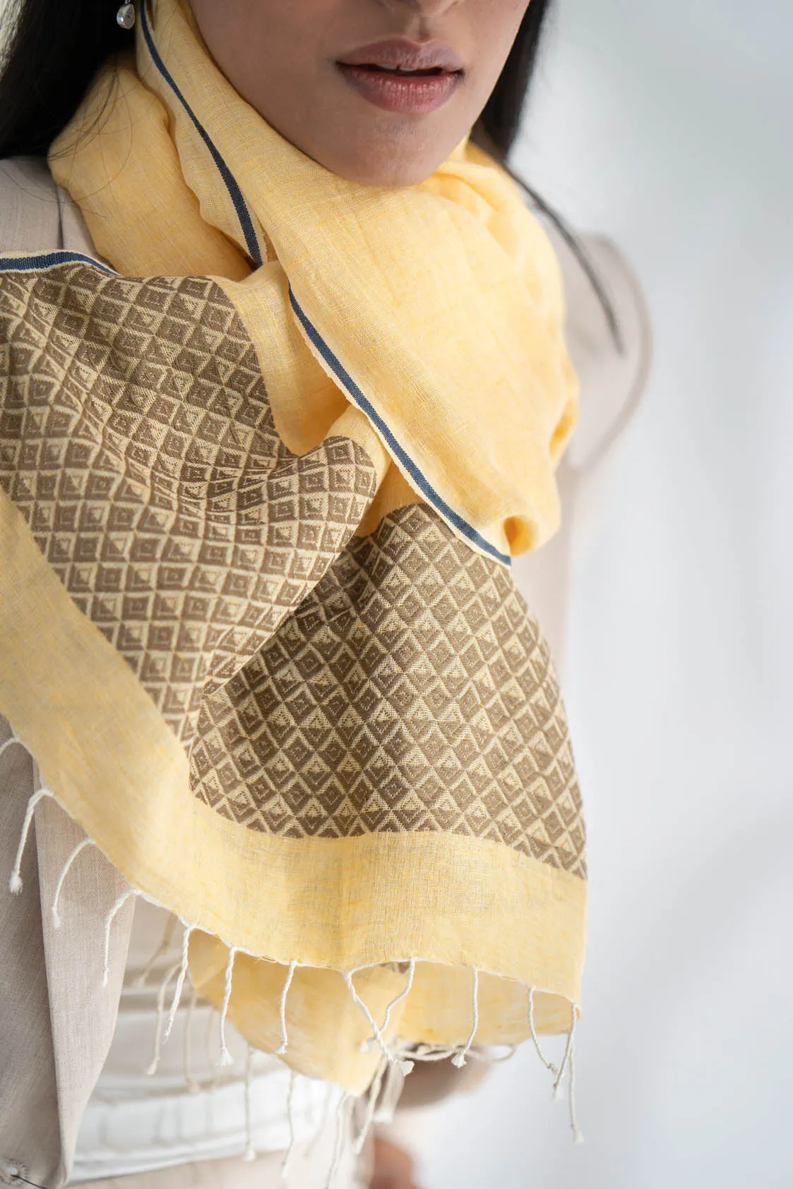 Egress Handwoven Stole