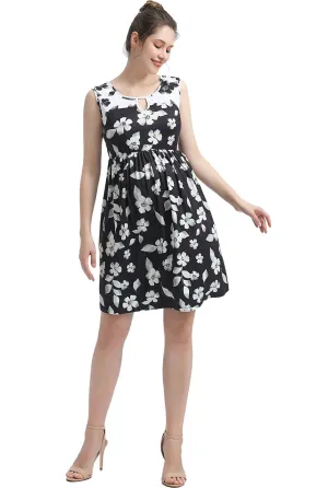 Kimi   Kai Maternity "Nana" Colorblock Skater Dress