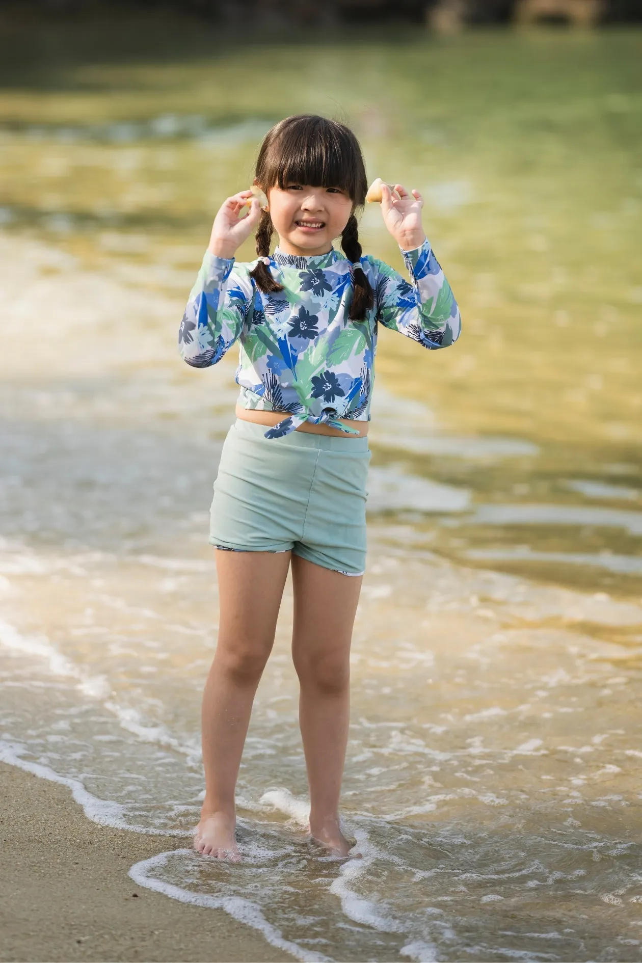 Makena Girls Long Sleeve Crop Rash Guard (Sale)