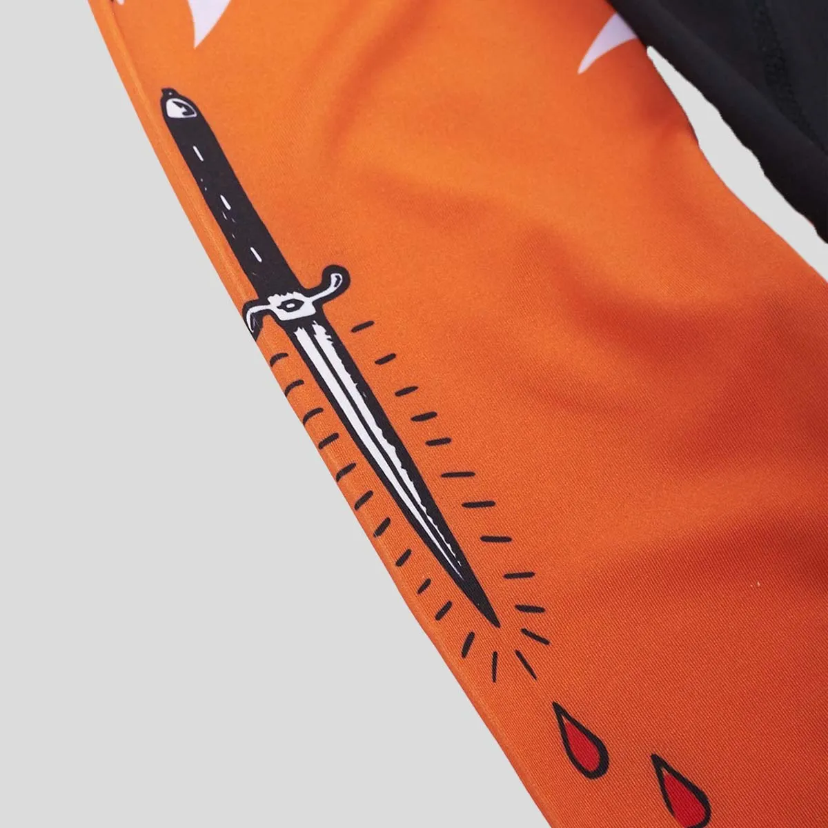 Manto Diablo Long Sleeve Rash Guard