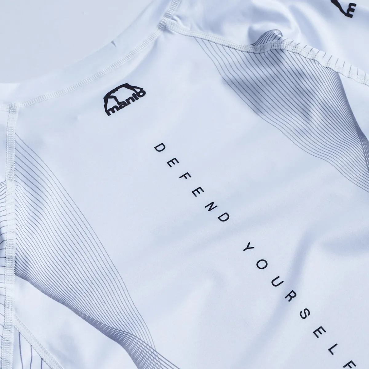Manto Flow Long Sleeve Rash Guard White