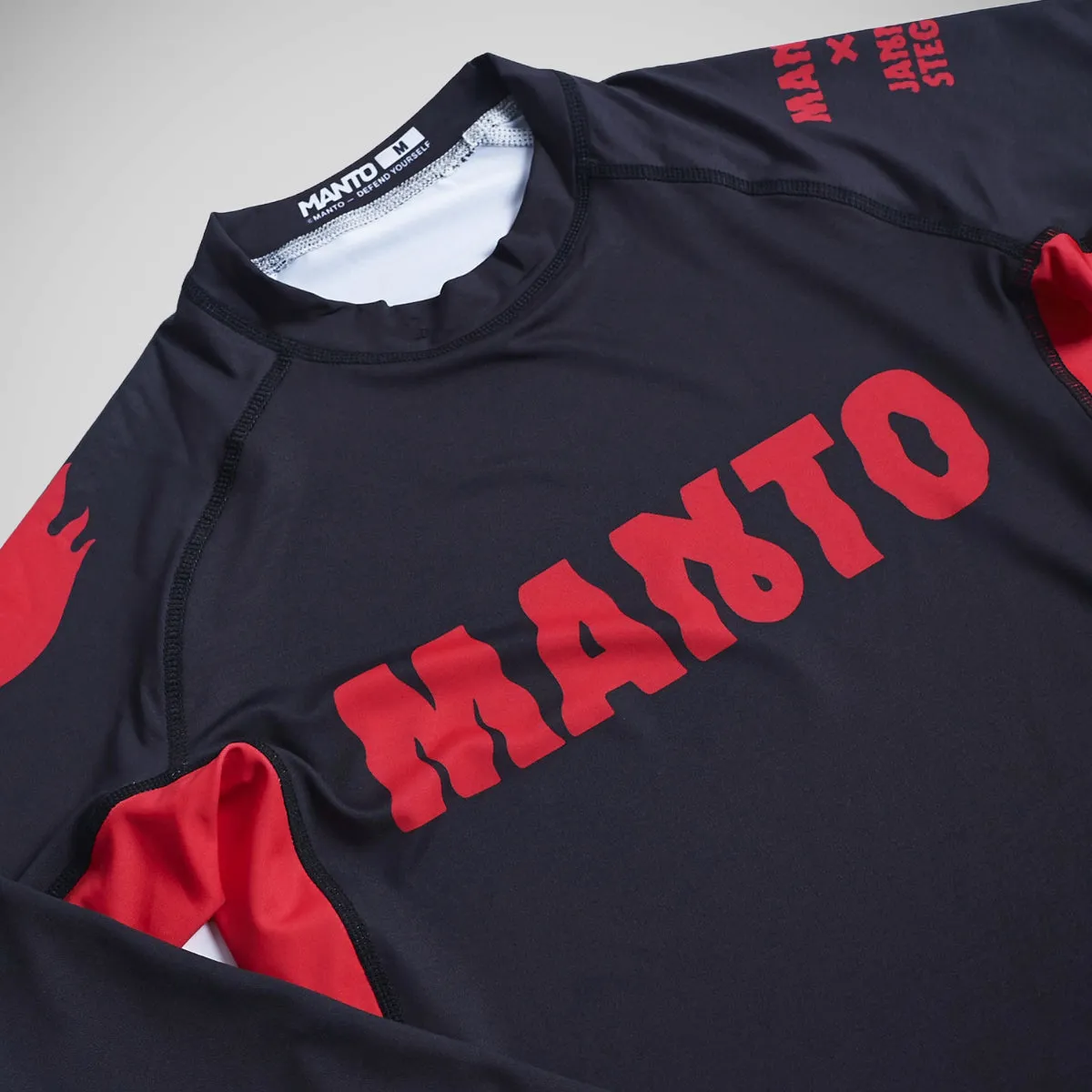 Manto Night Out Long Sleeve Rash Guard Black