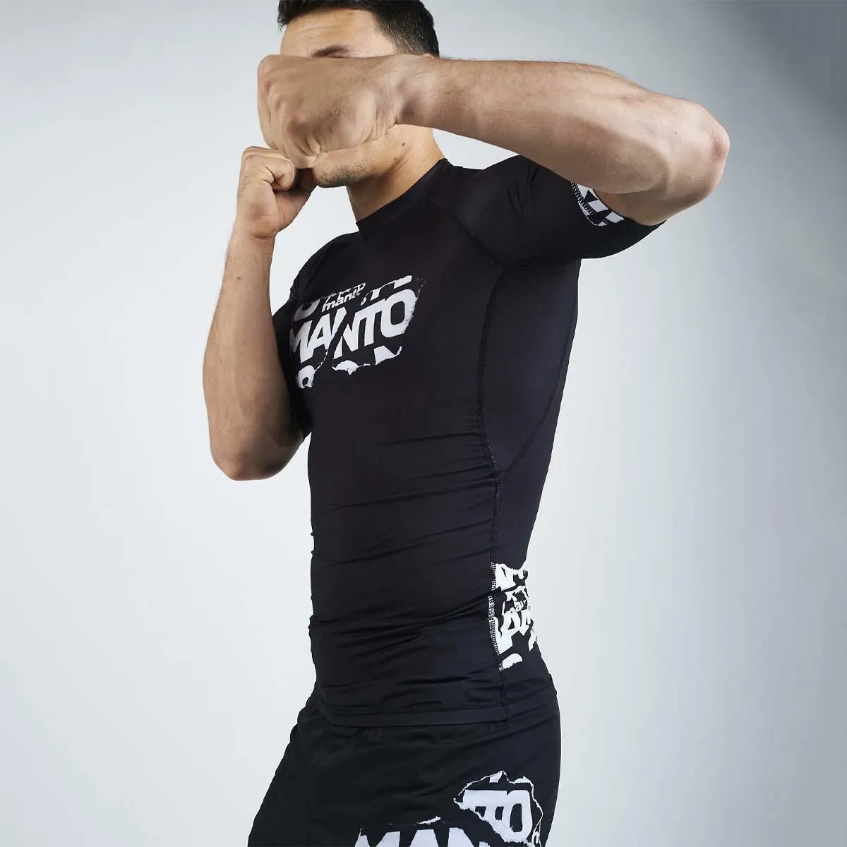 Manto Torn Rash Guard Black
