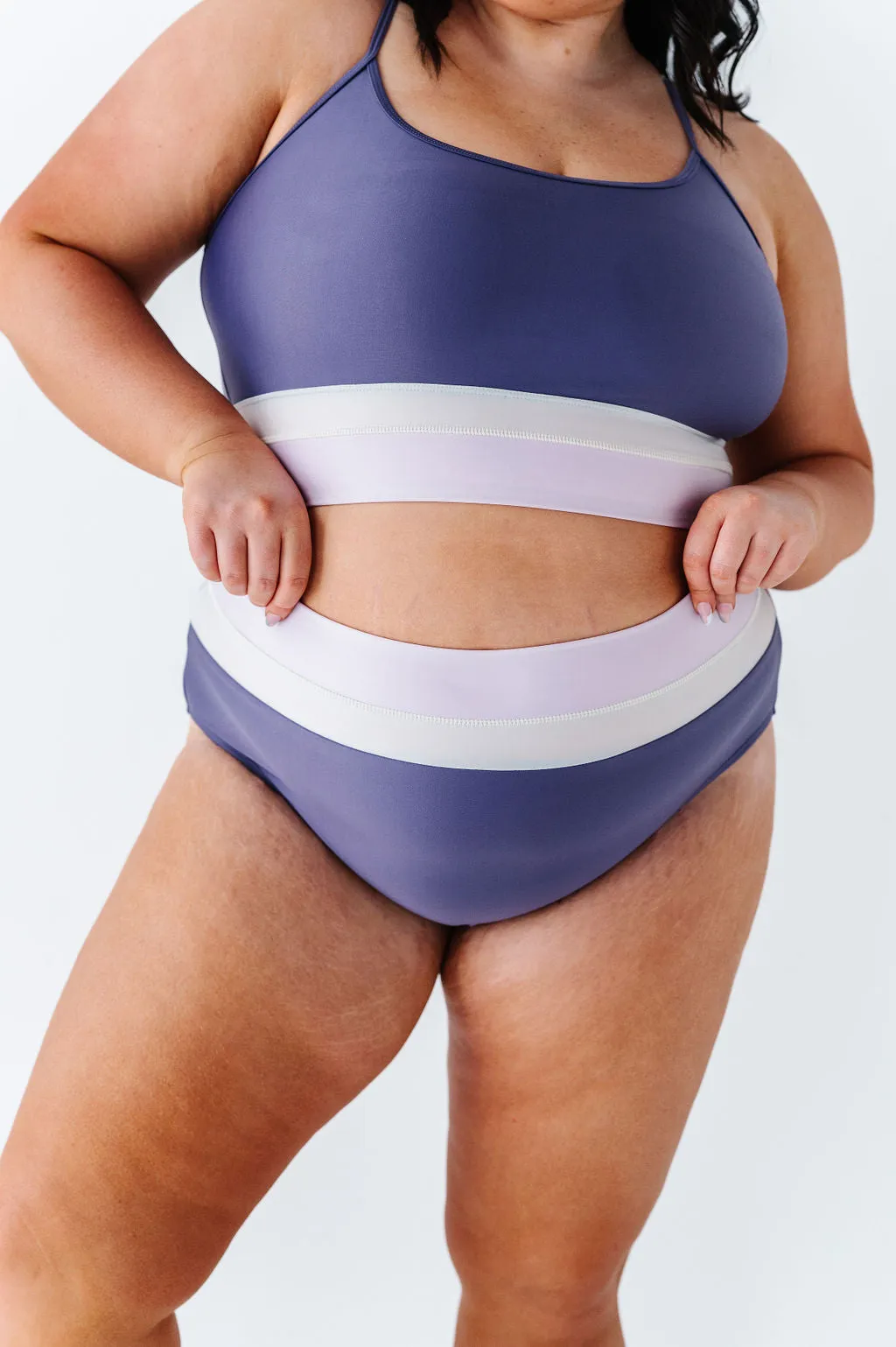 Maven Mid Rise Bottoms in Mulberry