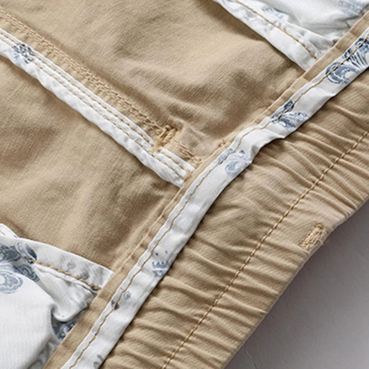 Mens Elastic Waist Long Cargo Shorts 3/4 Relaxed Fit Multi Pockets Stretch Cotton Camo Cargo Shorts for Men