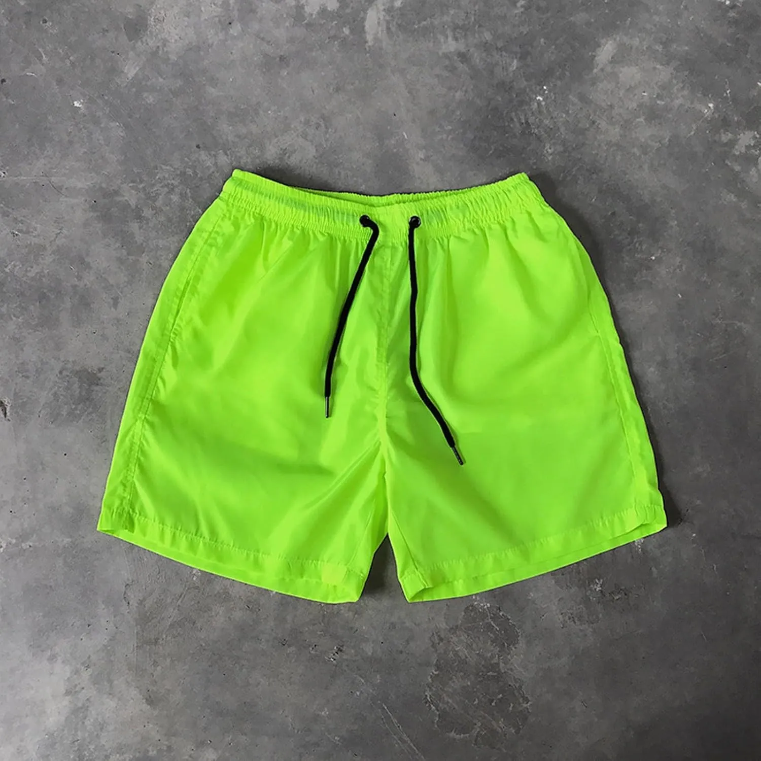 Men's Swim Trunks Quick Dry Beach Shorts with Zipper Pockets and Mesh Lining Men's Beach Shorts Swim Trunks