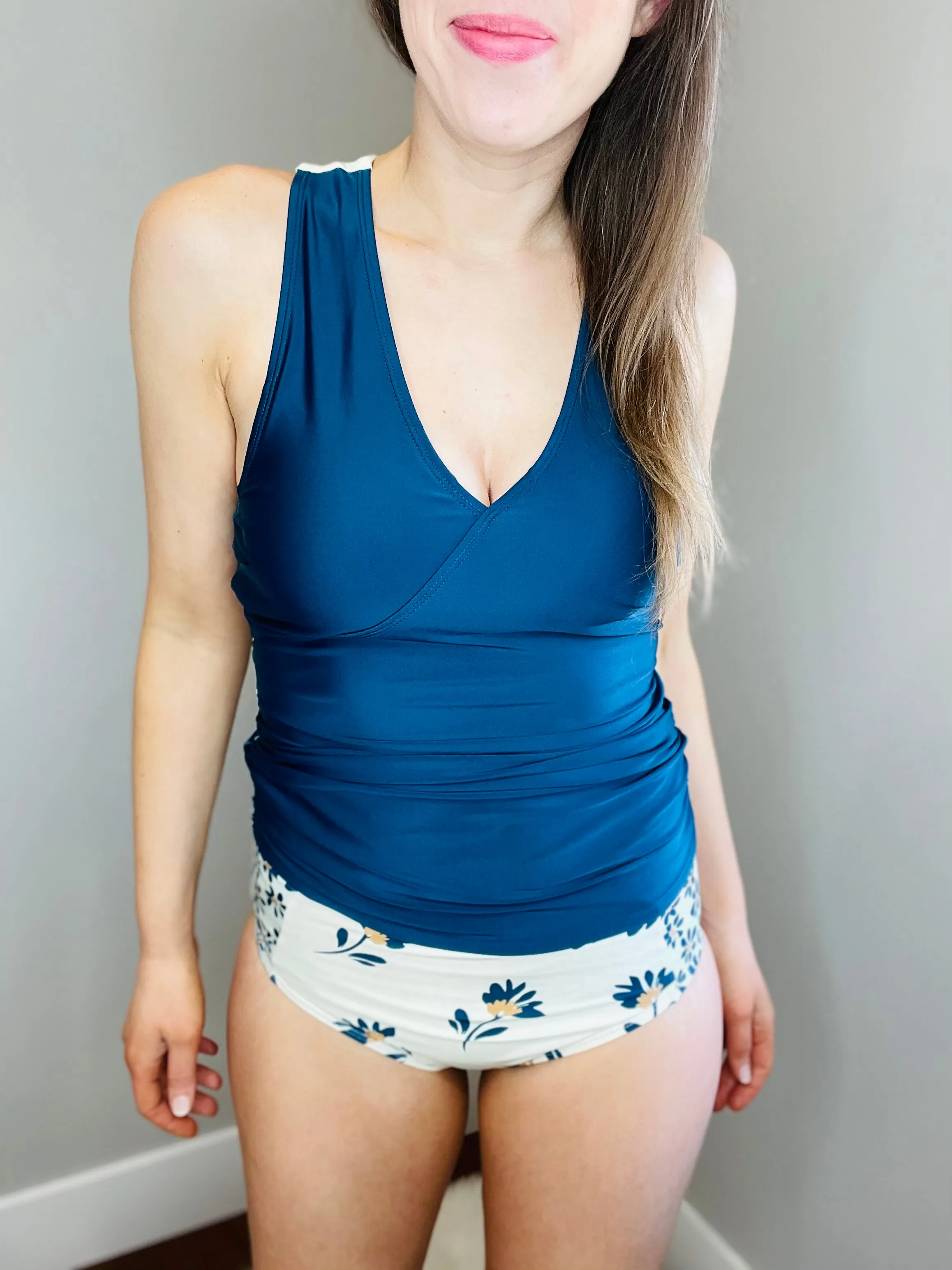 Nani Swimwear - Serengeti Switch V Tankini Top