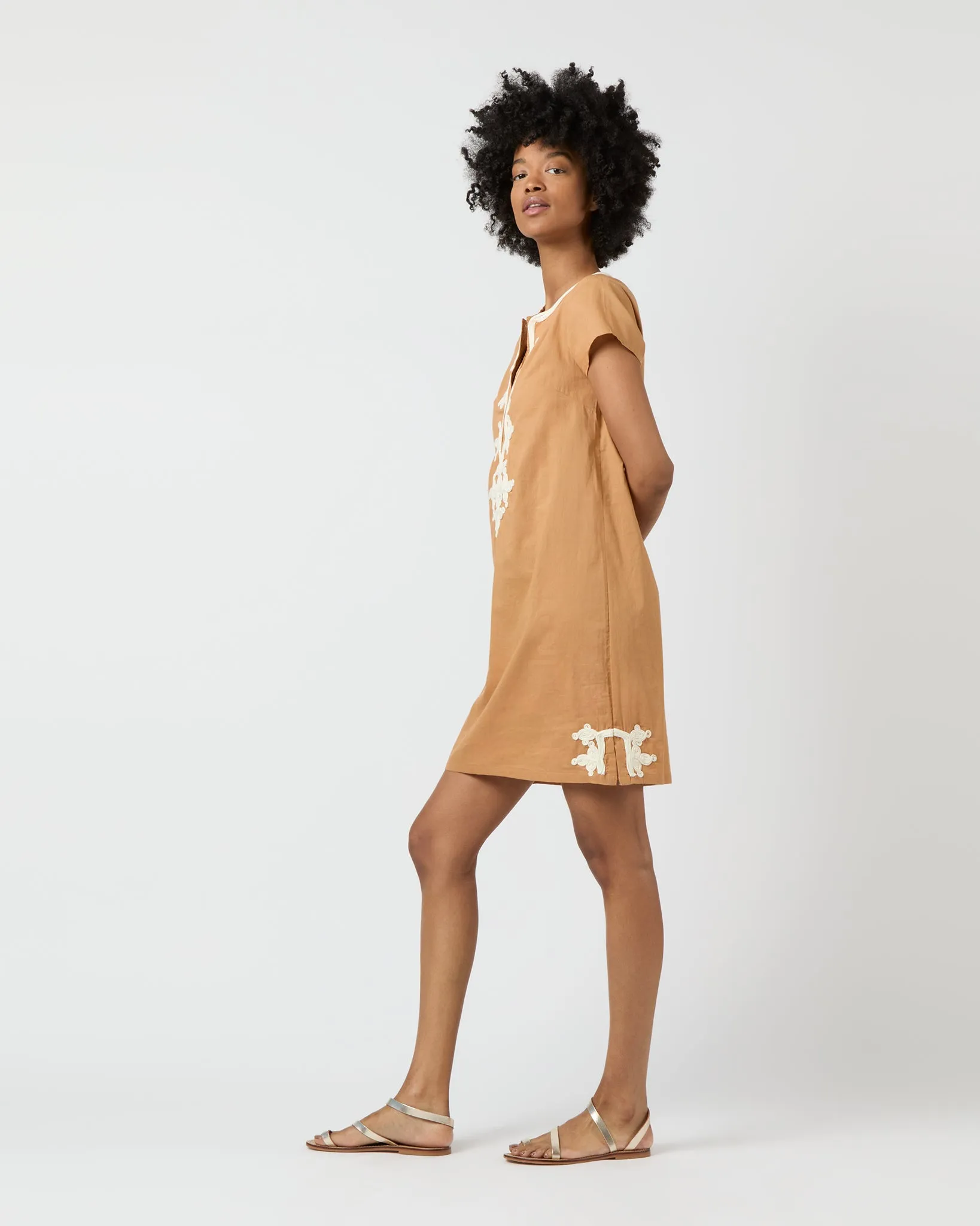 New York Mini Dress in Beige