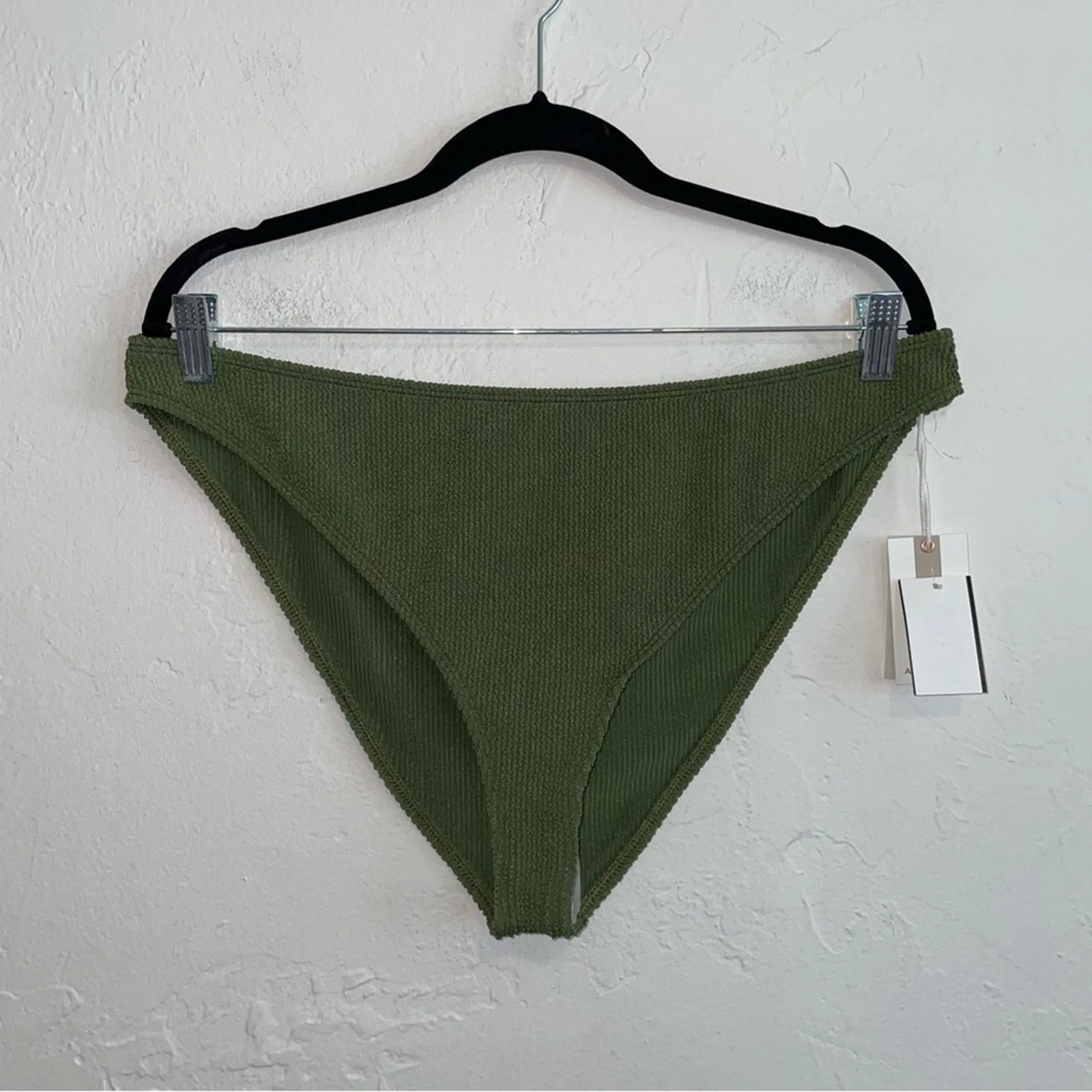 NWT Good American Always Fits Good Cheeky Bottoms & Scoop Bra Bikini Set (2X) - (3X)