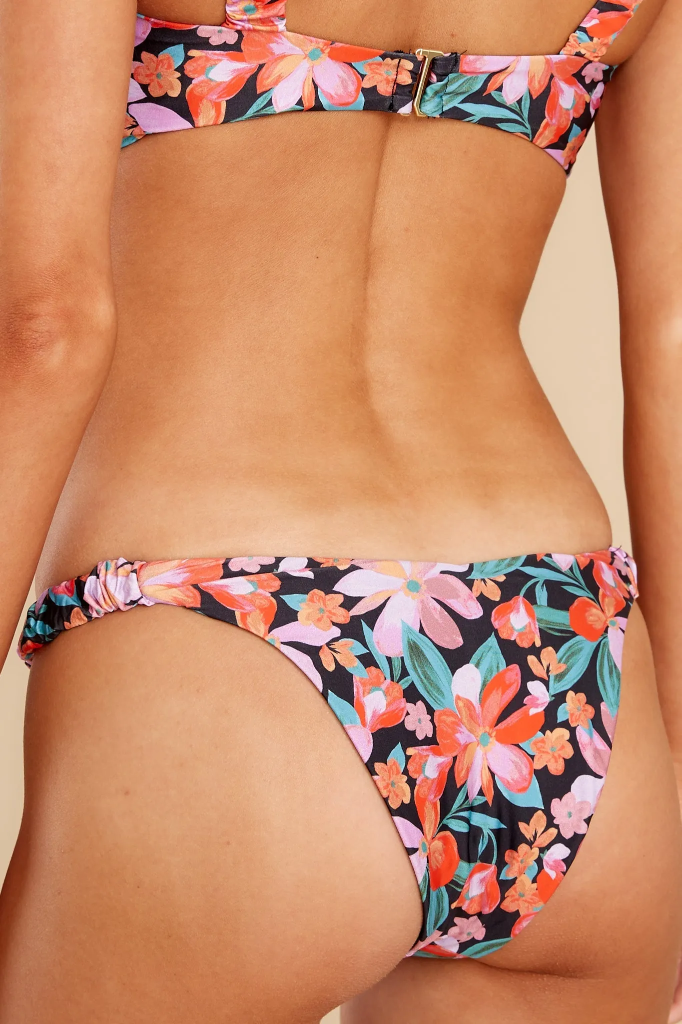 Phoebe Fiery Plumeria Bottom