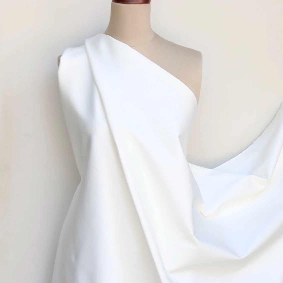 Sarzana Ivory Stretch Cotton