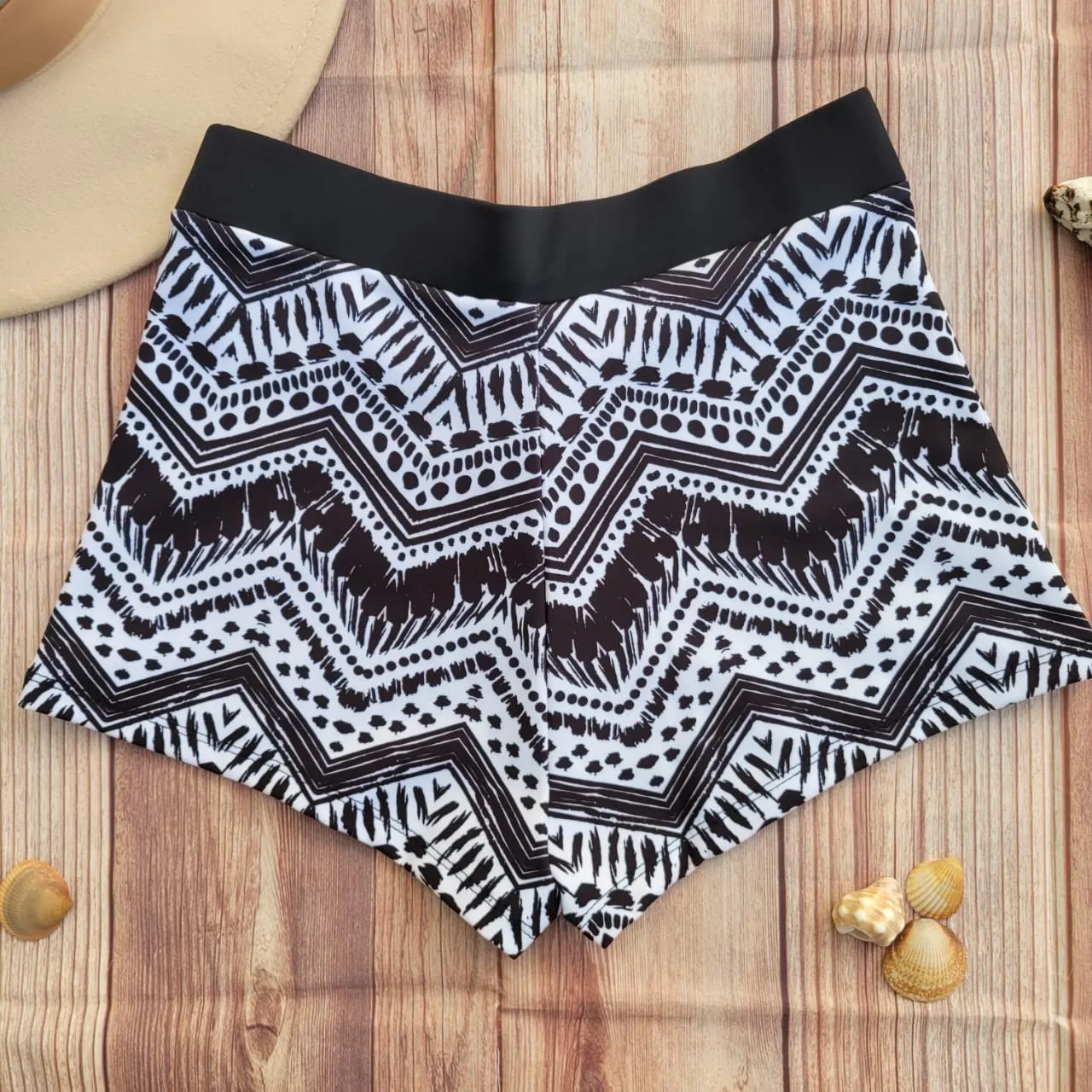 Short de Niña DESIRE ZigZag con Pretina Negra