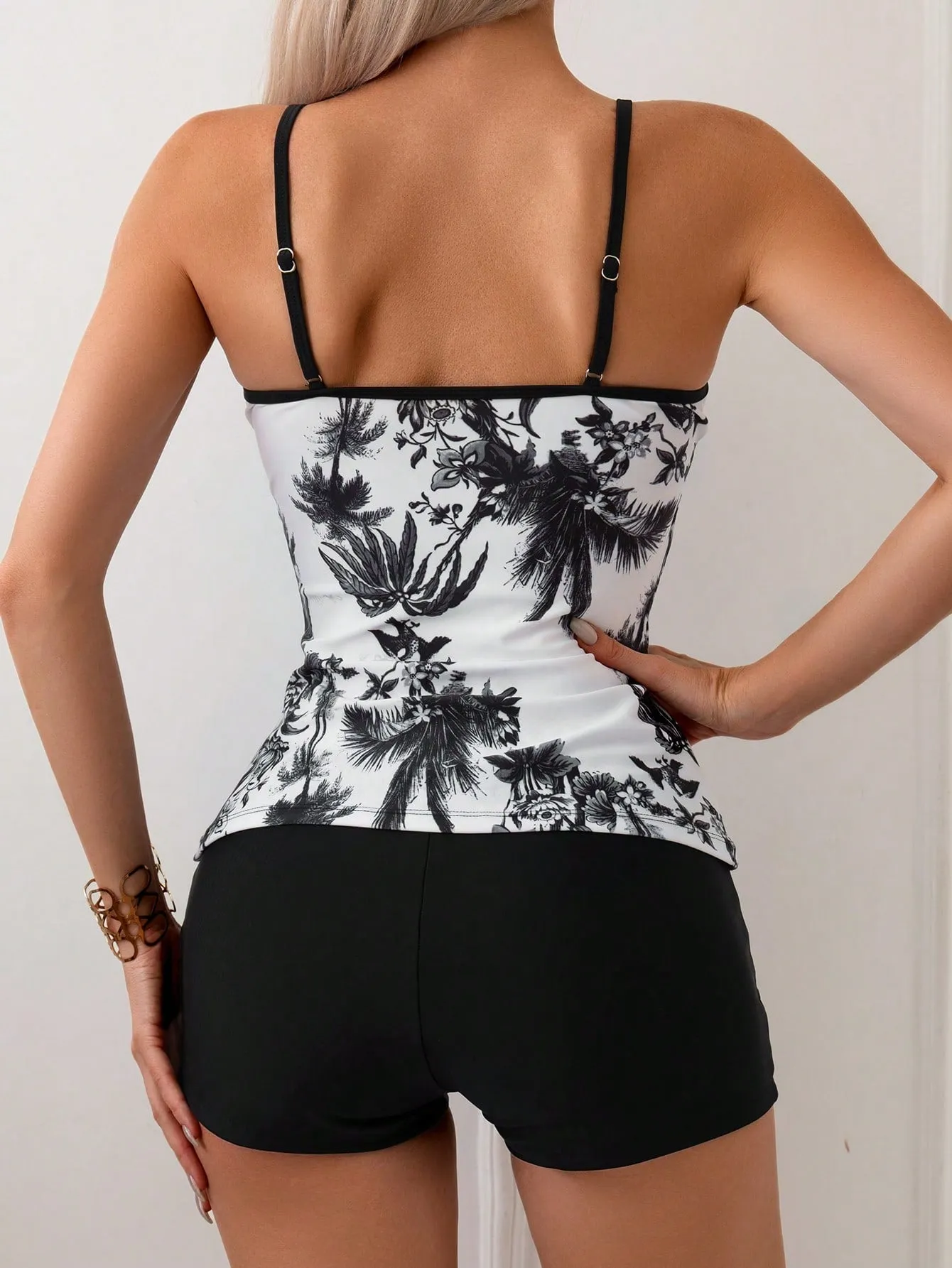 Sleeveless Bikini Swimsuit