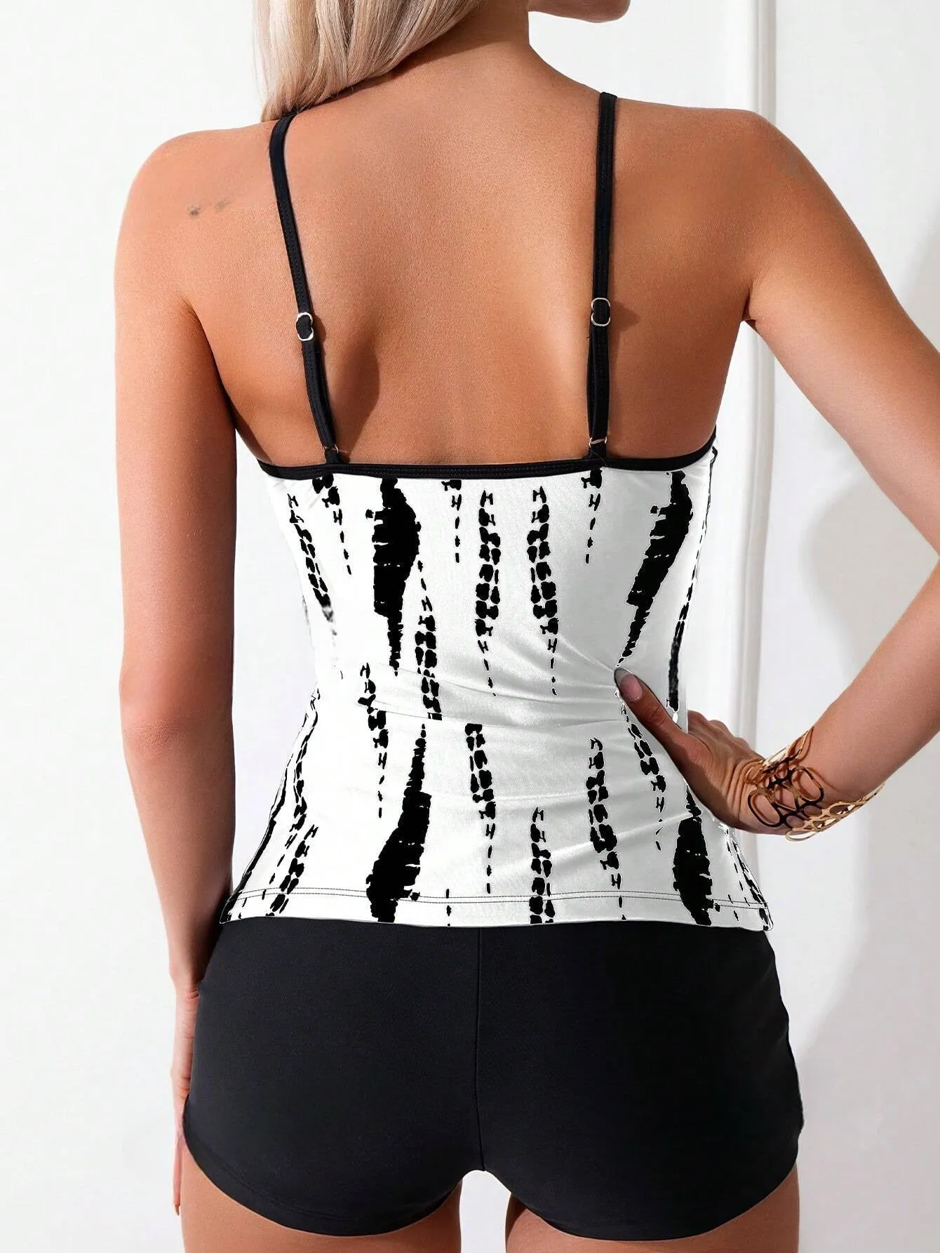 Sleeveless Bikini Swimsuit
