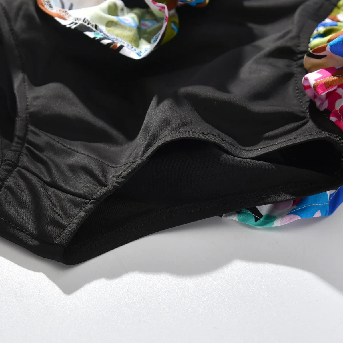 Swimsuit  children's swimwear European girls floral printed swimwear girls fly sleeve one-piece swimwear