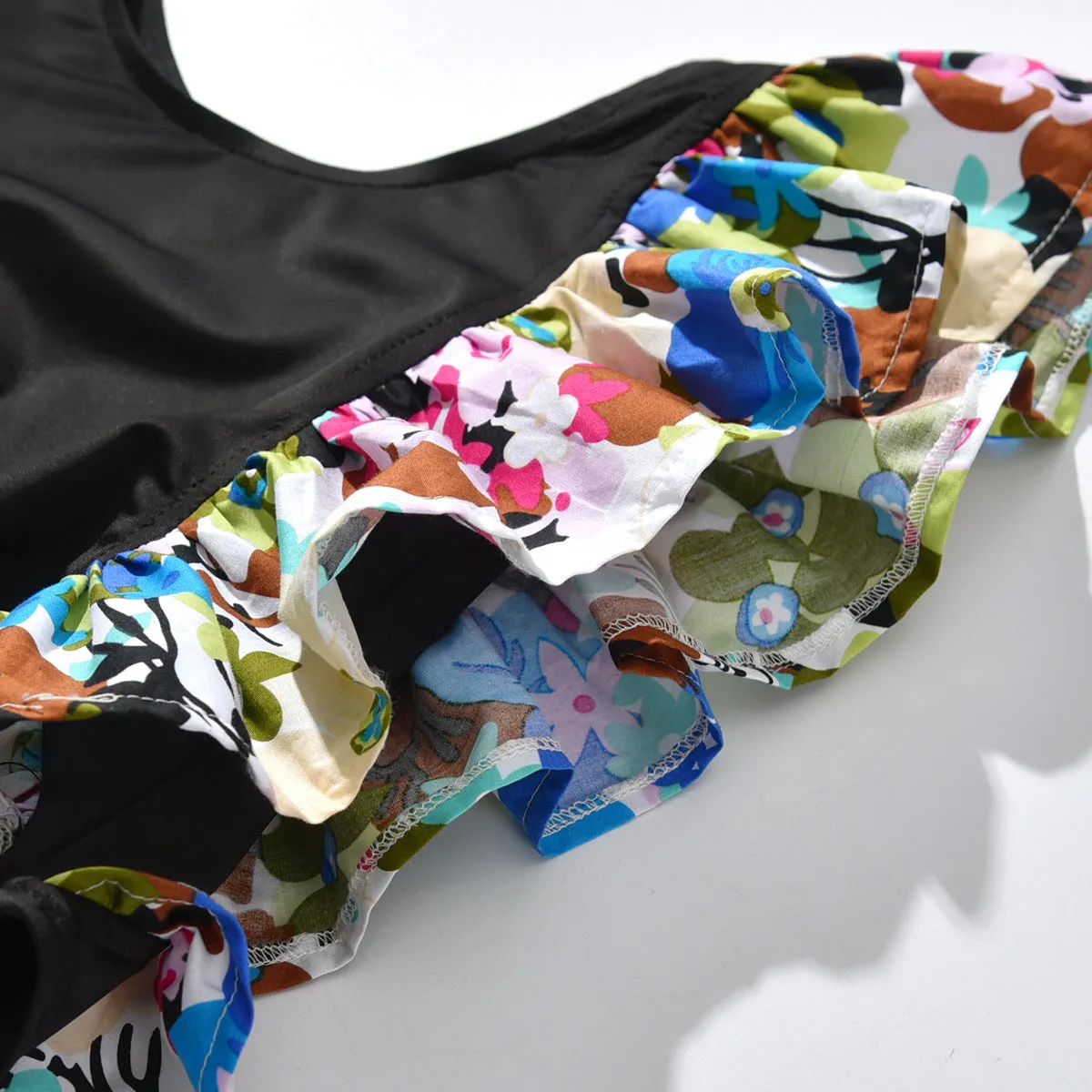 Swimsuit  children's swimwear European girls floral printed swimwear girls fly sleeve one-piece swimwear