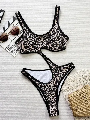 Trendy Leopard Print Monokini with Side Cutouts