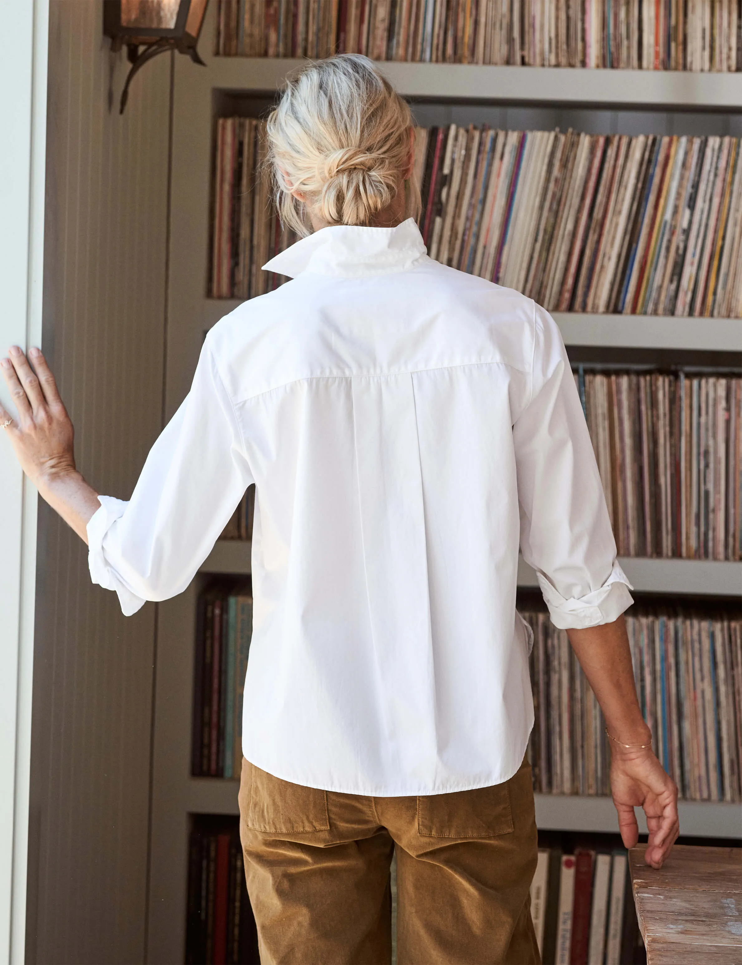 UNTUCKABLE BUTTON-UP SHIRT