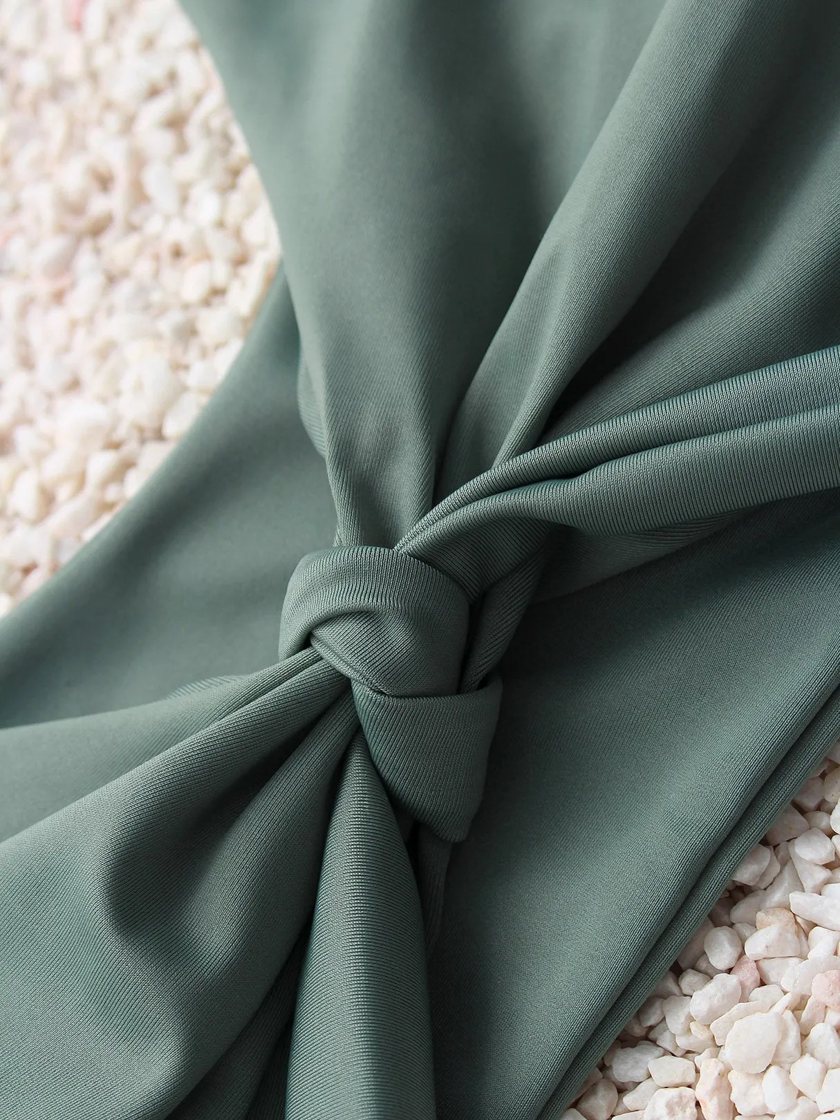 Wholesale Army Green V-Neck Plain High Waist 2 Piece Bikinis