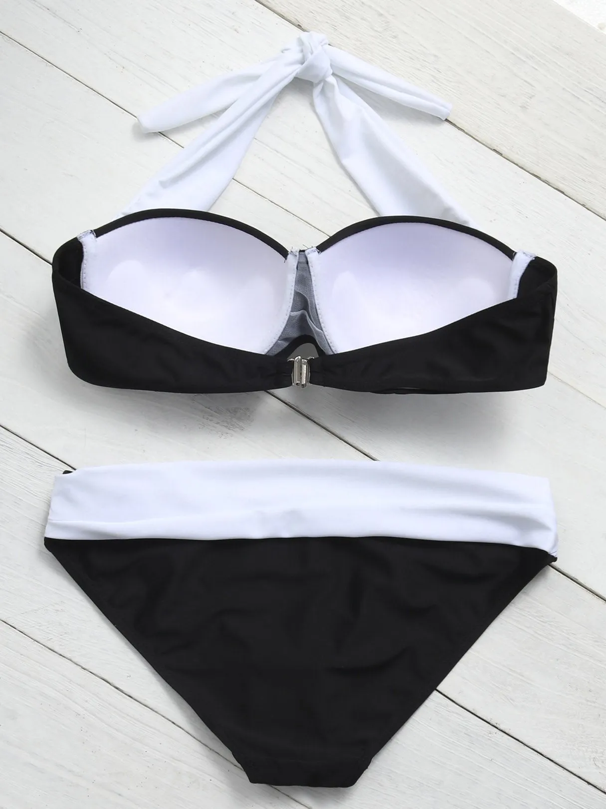 Wholesale Backless Halter-Neck Bikini Set with Padded Chest