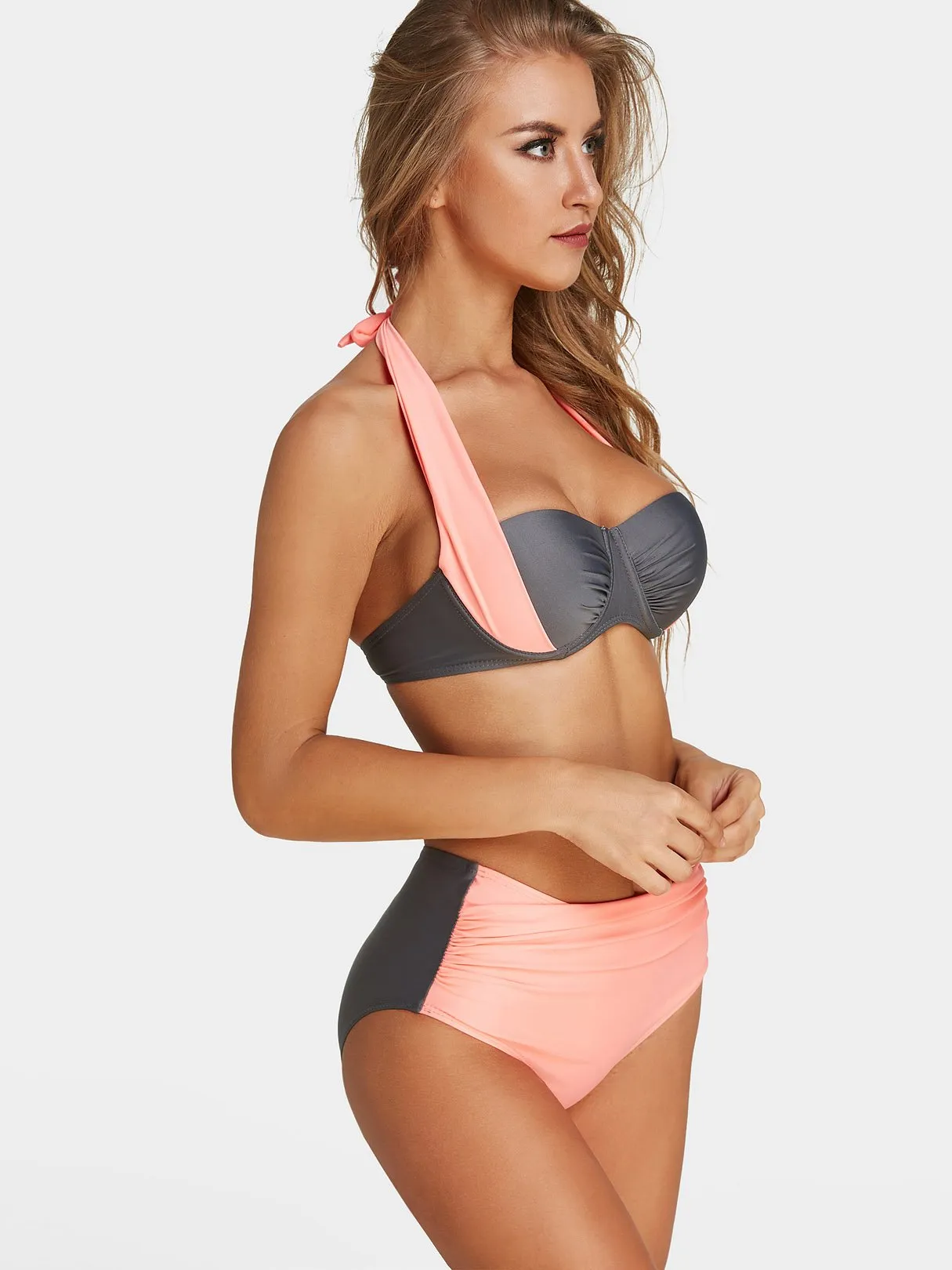 Wholesale Backless Halter-Neck Bikini Set with Padded Chest
