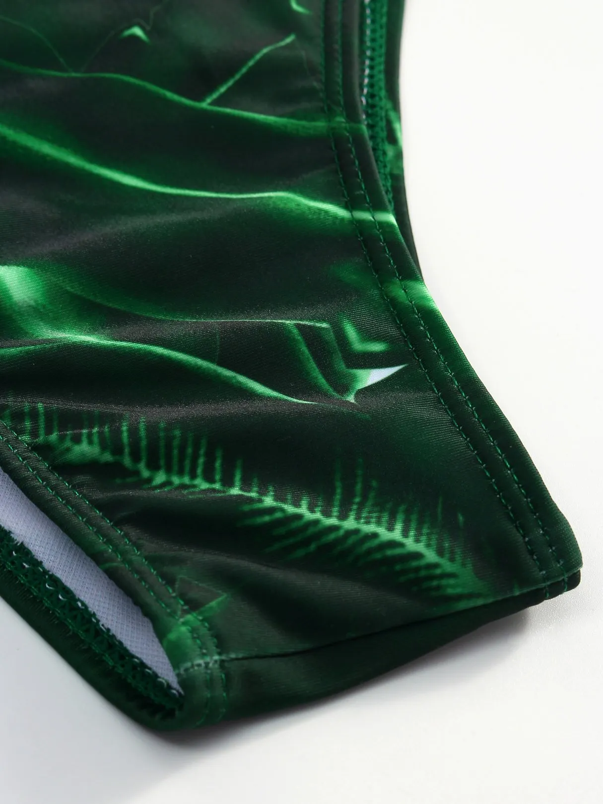 Wholesale Green Halter Sleeveless Printed Cut Out Tie-Up Bikinis