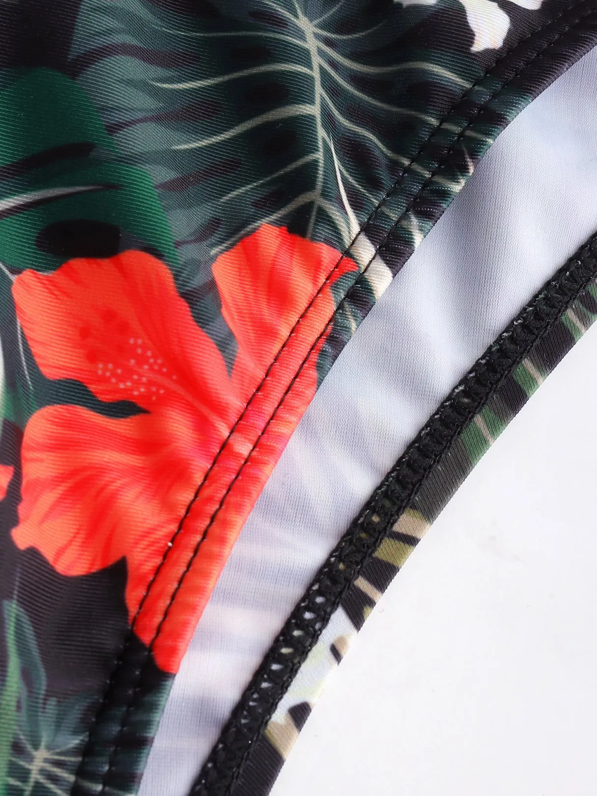 Wholesale Halter Sleeveless Floral Print Bikini Set Swimwear