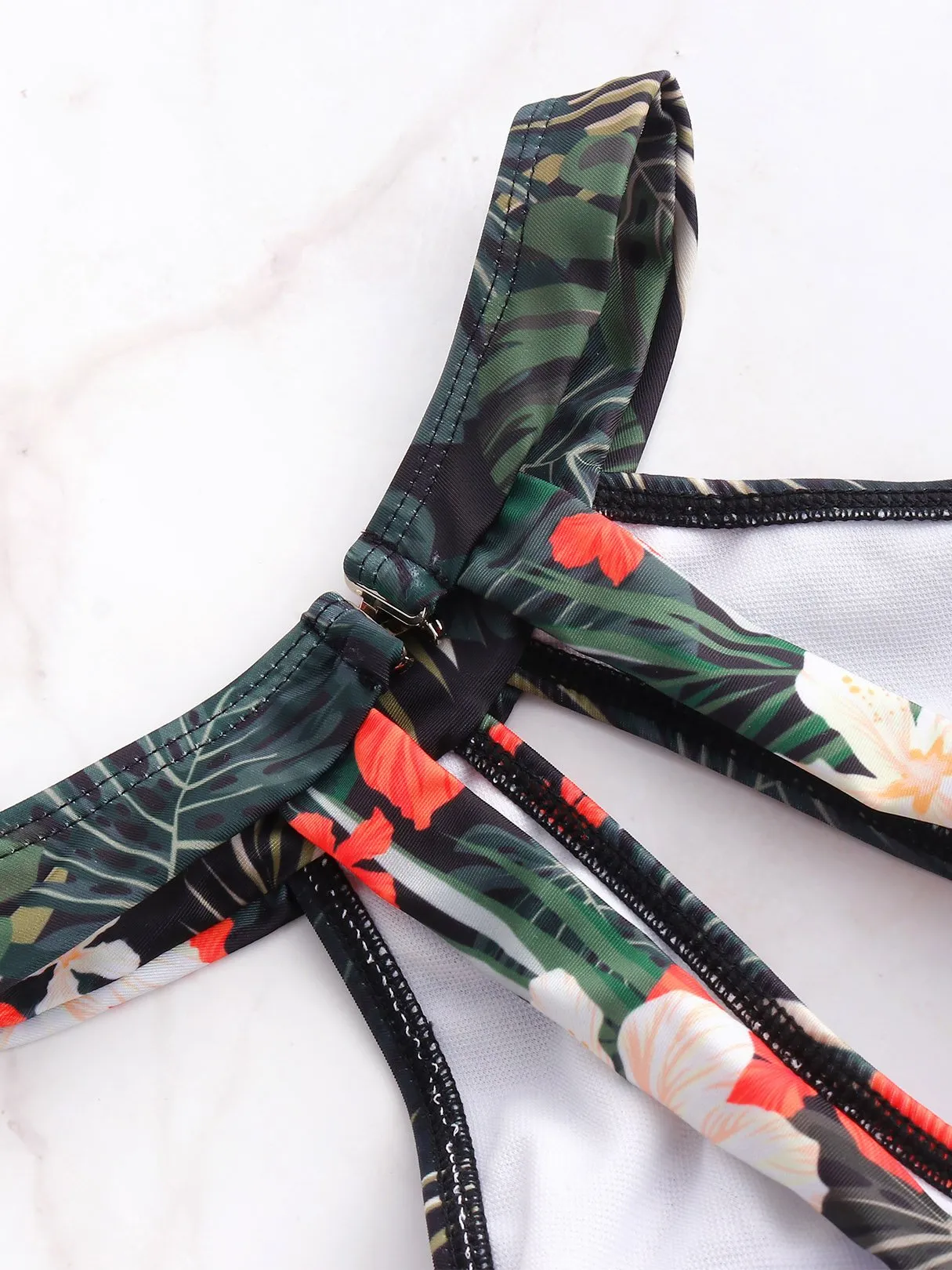 Wholesale Halter Sleeveless Floral Print Bikini Set Swimwear