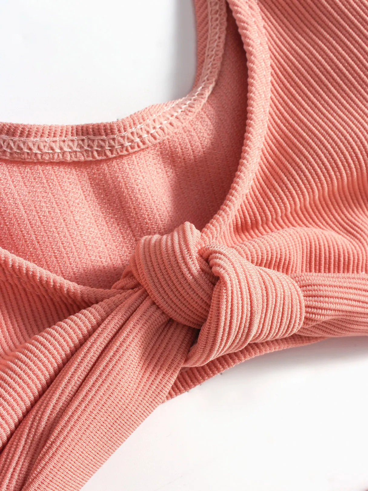 Wholesale Pink Scoop Neck Sleeveless Plain Lace-Up Stitching Hem Two Piece Bikinis