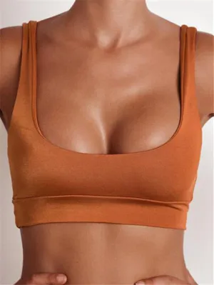 Wholesale Scoop Neck Sleeveless Plain Bodycon Bikini Top
