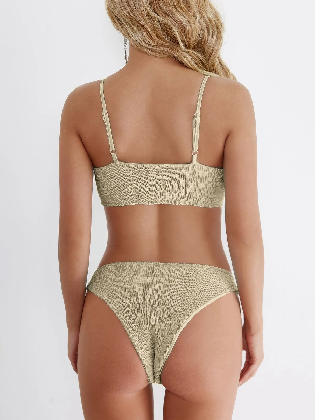 Wholesale Sleeveless Pleated Bikinis