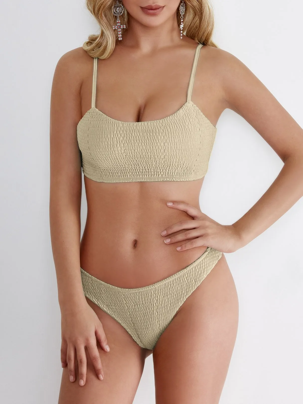 Wholesale Sleeveless Pleated Bikinis