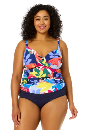 Women's Plus Size Tropic Stamp Twist Front Underwire Tankini Swim Top